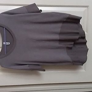 Wilt sweatshirt-like pullover.